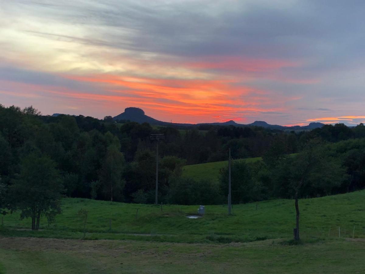 Auszeit Mit Weitblick In Der Saechsischen Schweiz - Kleiner Bauernhof Mit Tieren Und Wallbox Rathmannsdorf المظهر الخارجي الصورة